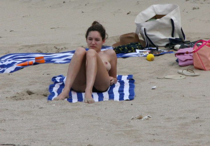 Kelly Brook Topless Beach exclusive gallery photo - high quality adult content