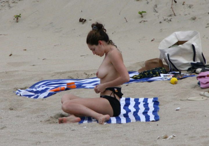 Kelly Brook Topless Beach exclusive gallery photo - high quality adult content