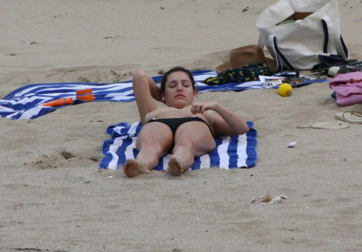 Kelly Brook Topless Beach exclusive gallery photo - high quality adult content