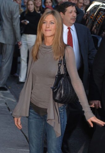 Jennifer Aniston Braless And Hard Pokies/jennifer Aniston Pokies Hard exclusive gallery photo - high quality adult content