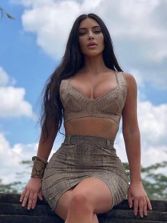 Ashley Benson Shows Off Cleavage Reem Acra Fashion Show Ny exclusive gallery photo - high quality adult content