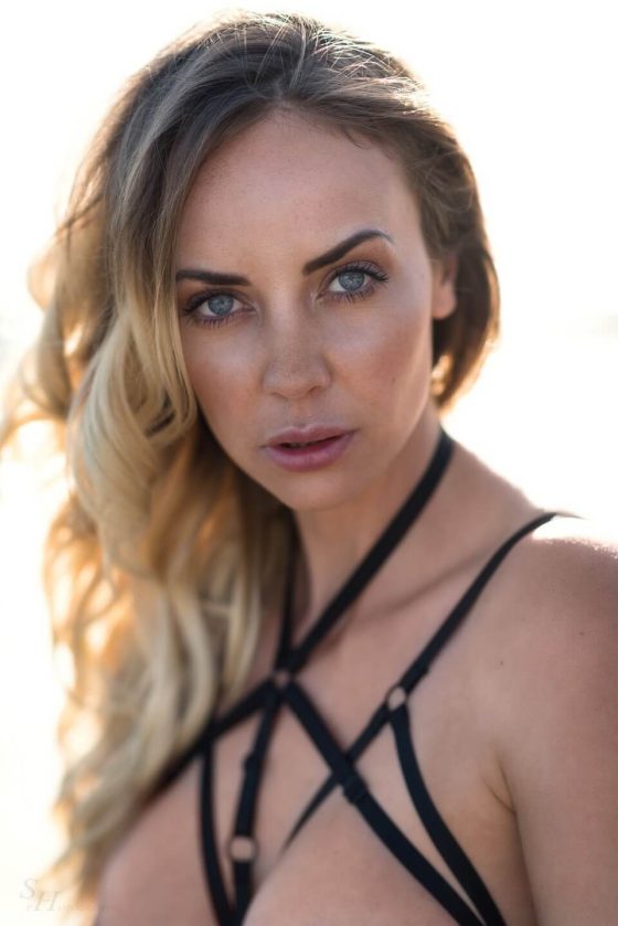 Hot Woman Sarah Domke Strips Naked In Summer Photoshoot exclusive gallery photo - high quality adult content