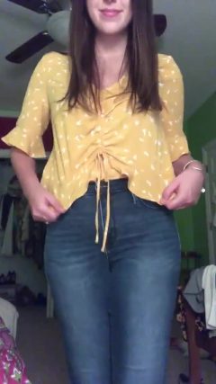 Pretty Lady Makes Her Impact On Social With Her Big Cleavage  Photos exclusive gallery photo - high quality adult content