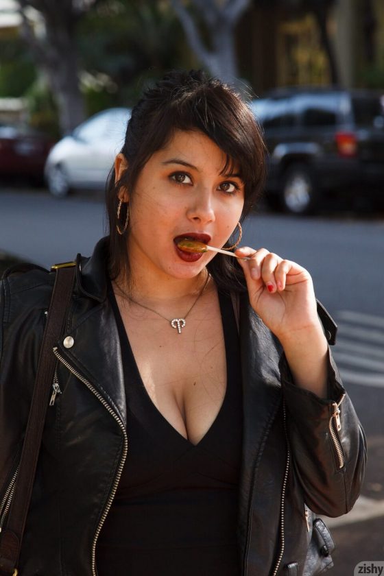 Zishy Amber Santos Sexy In Bentleys And No Fux  Photos exclusive gallery photo - high quality adult content