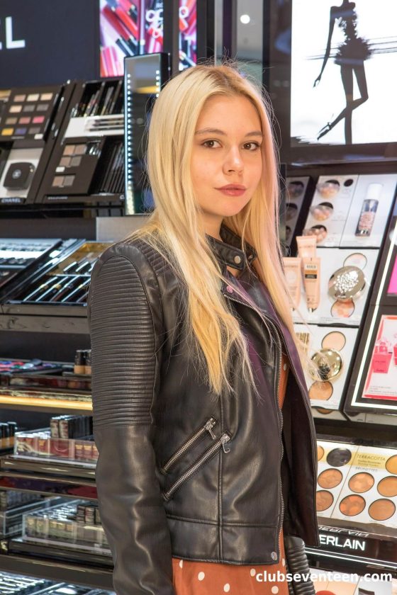 Clubseventeen Margot B Amazing Blonde Teen Naked In Bathroom  Photos exclusive gallery photo - high quality adult content