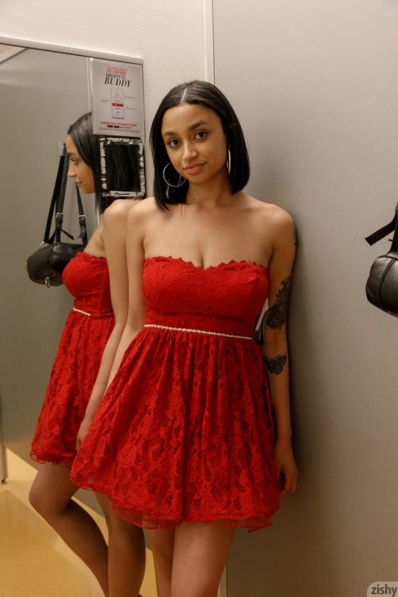 Zishy Wynona Gibbs Remember Malls  Photos exclusive gallery photo - high quality adult content