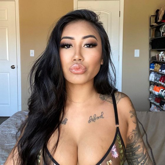 Life Will Blossom With This Exotic Babe  Photos exclusive gallery photo - high quality adult content