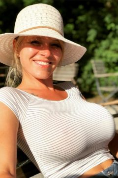 Big Busty Girl Only Pov Gif exclusive gallery photo - high quality adult content