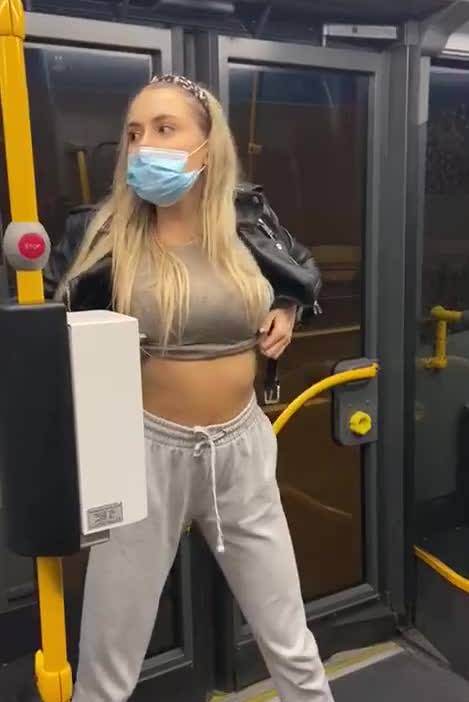 Sexy Girl In Public Flashing On The Bus Gif exclusive gallery photo - high quality adult content