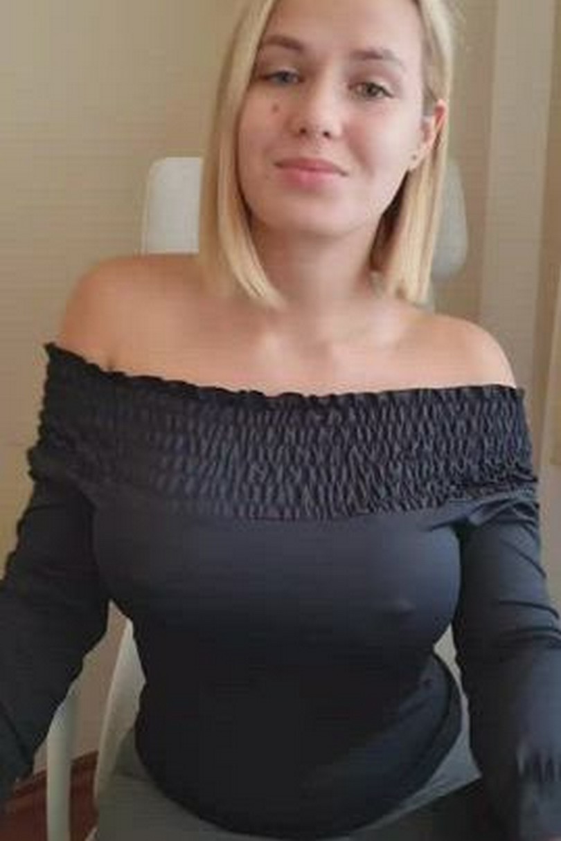 Im So Bored At Work How About Show You My Breasts Gif exclusive gallery photo - high quality adult content