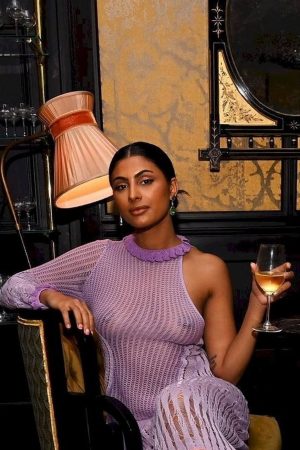 Happy Boobs Fill Cup/busty Brunette Bikini exclusive gallery photo - high quality adult content