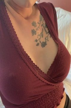 Naked Boobs With Big Nipples Jiggling Gif exclusive gallery photo - high quality adult content