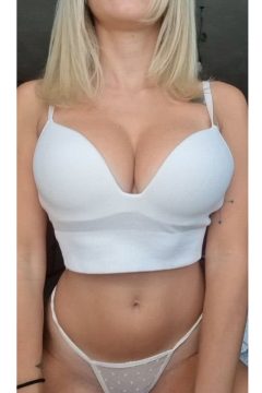 Glamour Beauty With Sizzling Big Breasts Gif exclusive gallery photo - high quality adult content