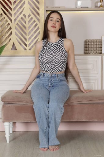 Metartx Emily Eliot In Check Me Out exclusive gallery photo - high quality adult content