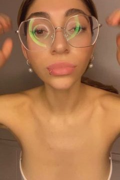 Lustful Topless Babe With Sexy Tits And Ass Gif exclusive gallery photo - high quality adult content