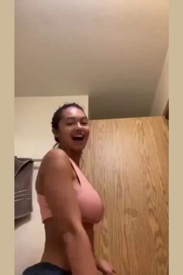 Tag/busty Fitness Girls exclusive gallery photo - high quality adult content