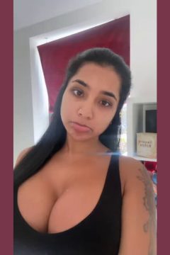 Bella Thorne Braless Big Boobs Selfies exclusive gallery photo - high quality adult content