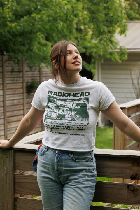 Zishy Busty Natural Riley In Backyard Portraits Gallery exclusive gallery photo - high quality adult content