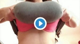 Sexy Women Expose Big Boobs  Gifs/sexy Women Expose Big Boobs Gif exclusive gallery photo - high quality adult content